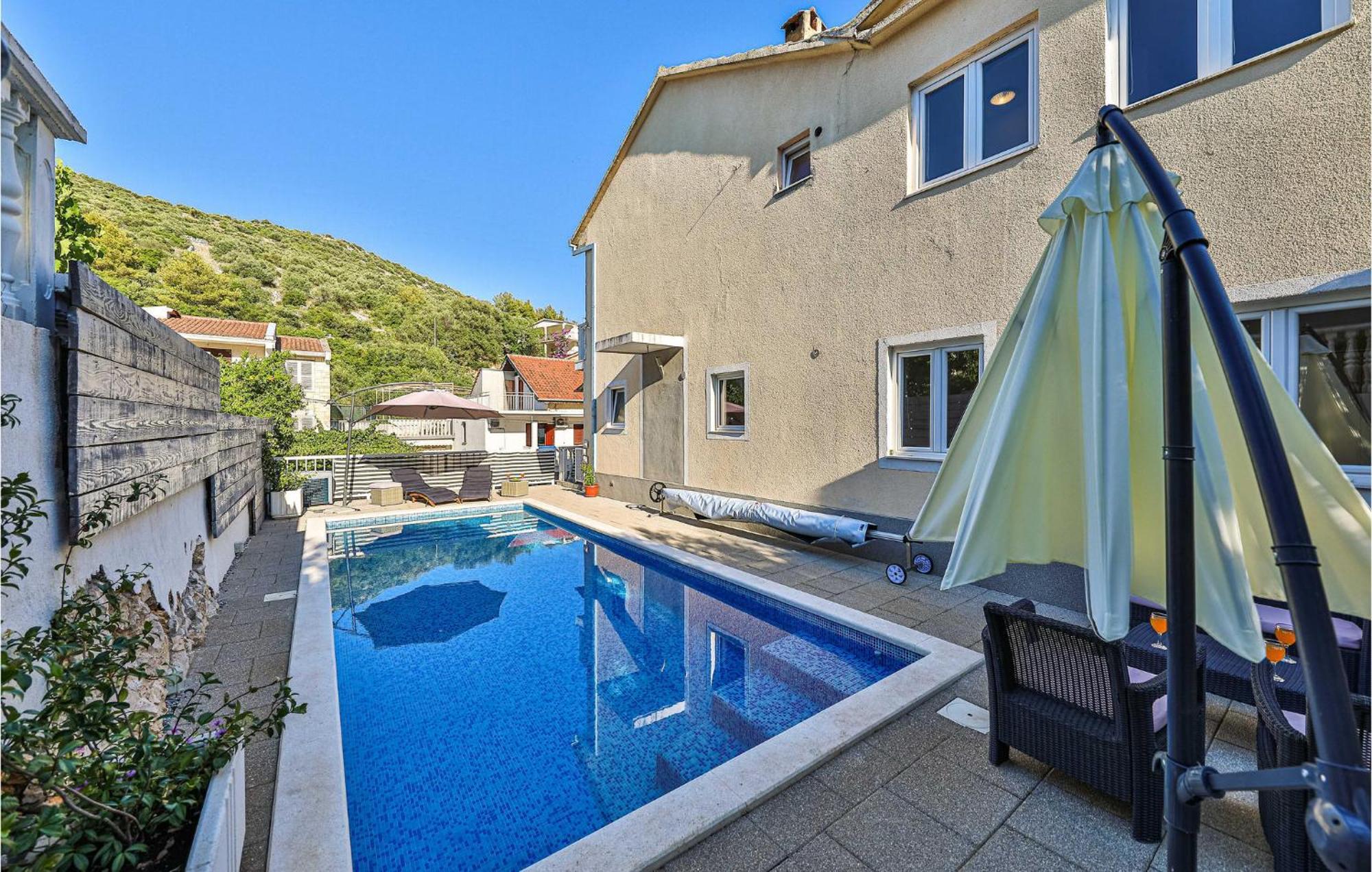 Stunning Home In Marina With Heated Swimming Pool Екстериор снимка